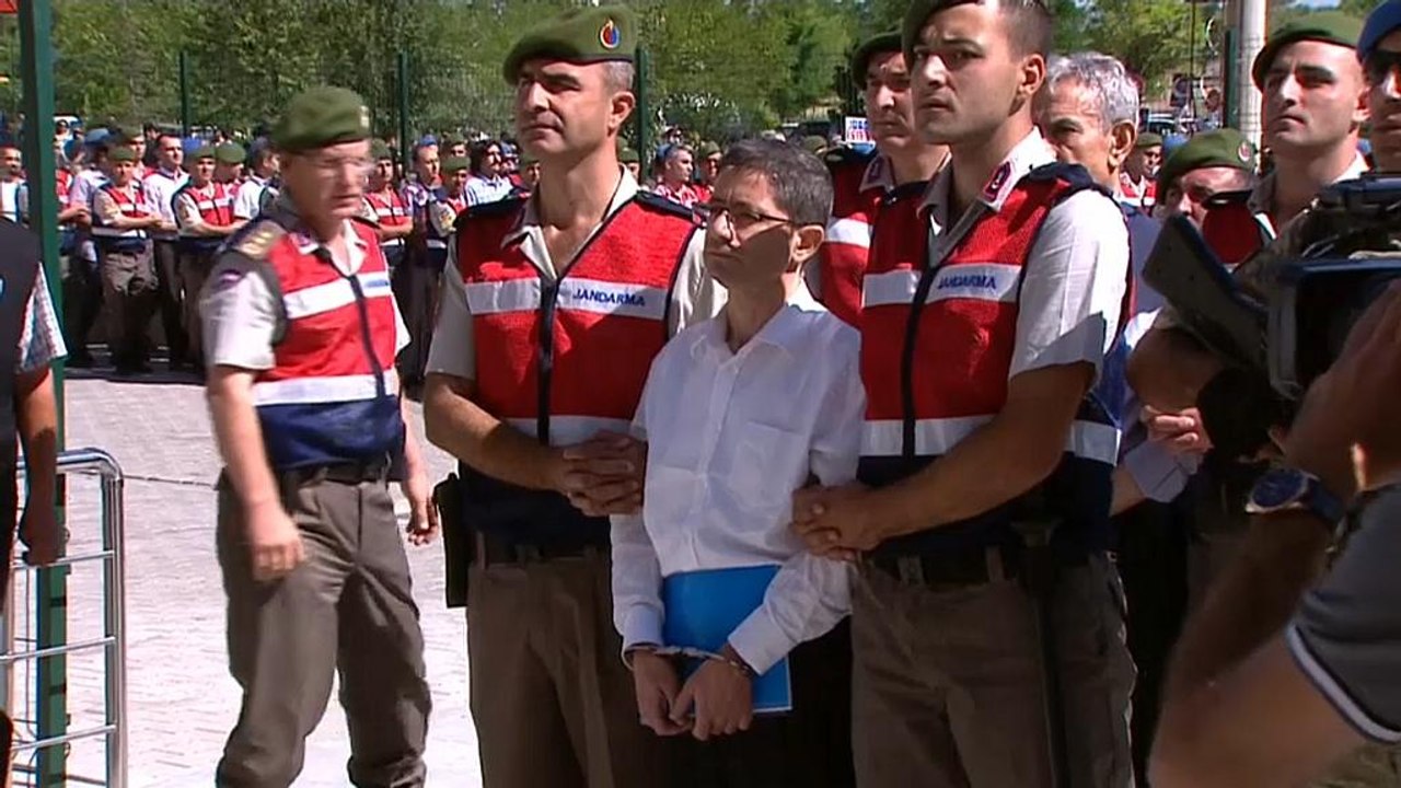 Turquía abre un macrojuicio contra 486 supuestos golpistas