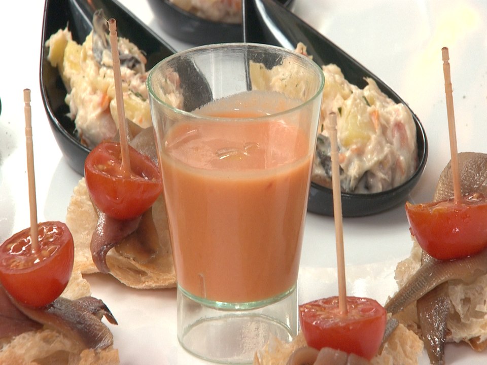 El verano de los españoles sabe a cerveza y gazpacho