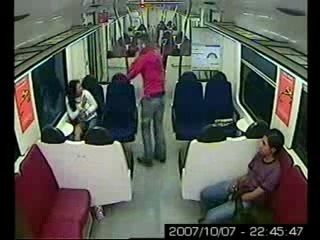 Agression-raciste-metro-barcelone