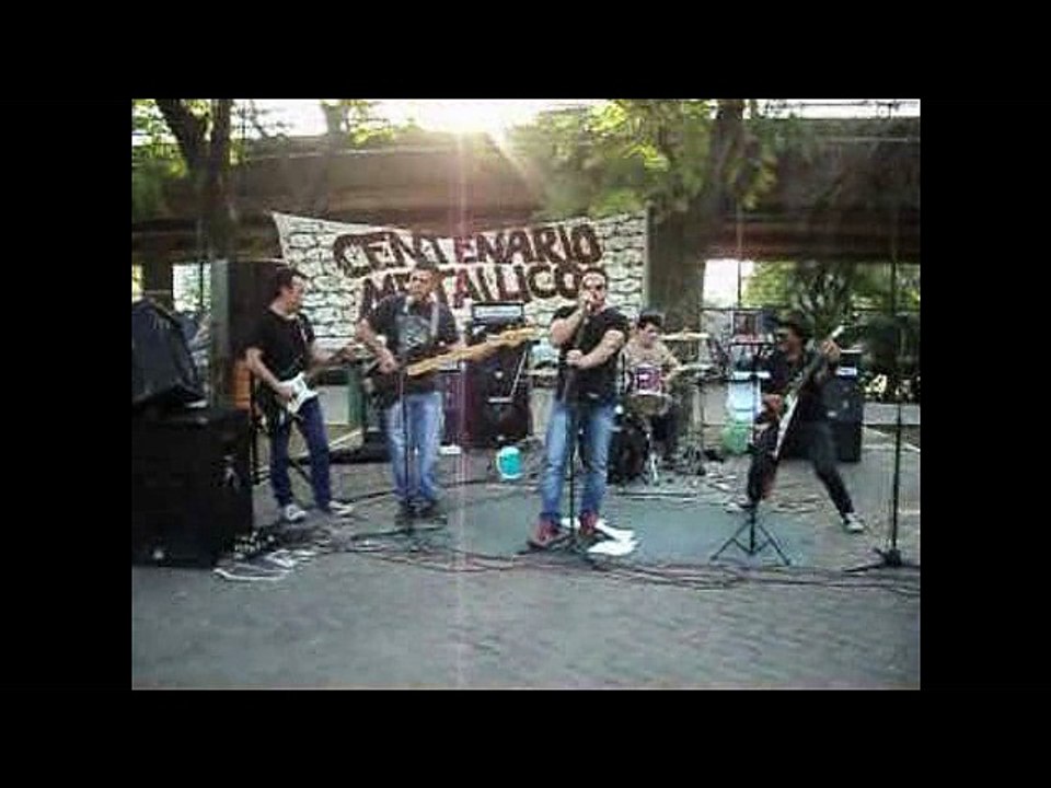 COMPLEJO SUPERFICIAL EN VIVO CENTENARIO METALLICO.