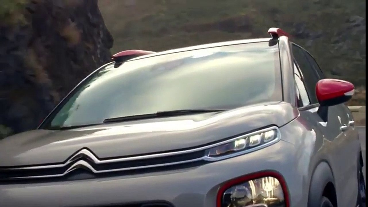 2017 Opel Crossland X vs 2018 Citroen C3 Aircross