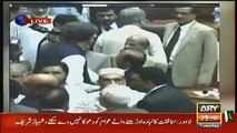 Kashif Abbasi Criticizes Shah Mahmood's Act In National Assembly
