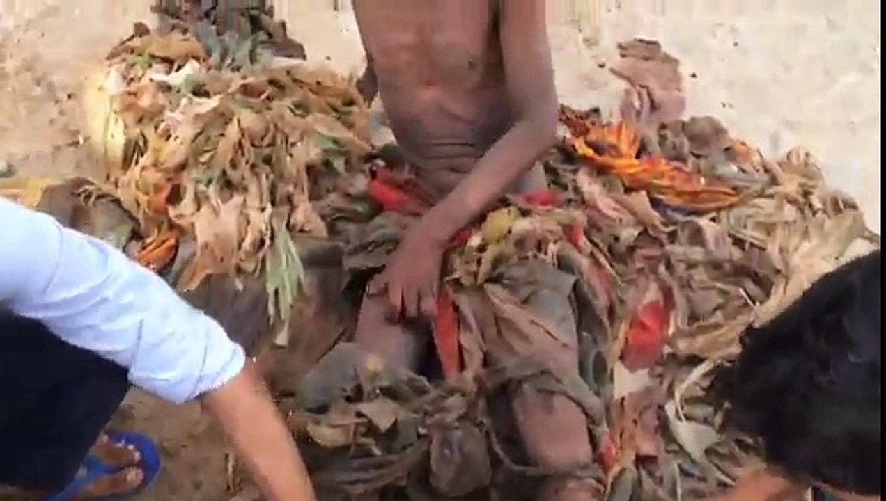 Homeless Man Cleaned Up After Decades In Same Clothes