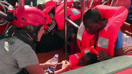 Eight migrants dead off Libya as Italy outlines naval mission