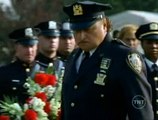 NYPD Blue S09E03  Two Clarks İn A Bar