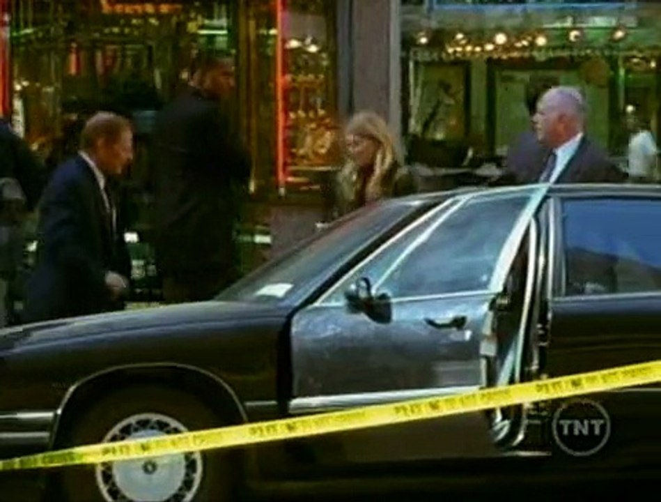 NYPD Blue S09E05  Cops And Robber