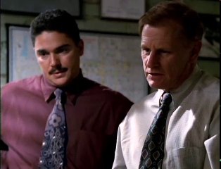 NYPD Blue S06E22 Safe Home