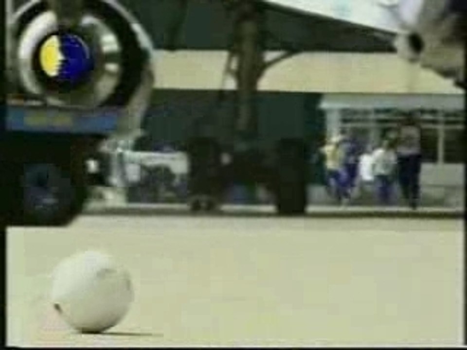 pub_nike_football_-_brasil_airport