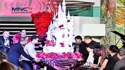 Syahrini Rayakan Ulang Tahun Berbarengan dengan Launching Parfumnya