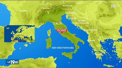 Des bagagistes de l'aéroport de Rome surpris en train de voler les touristes ! Regardez