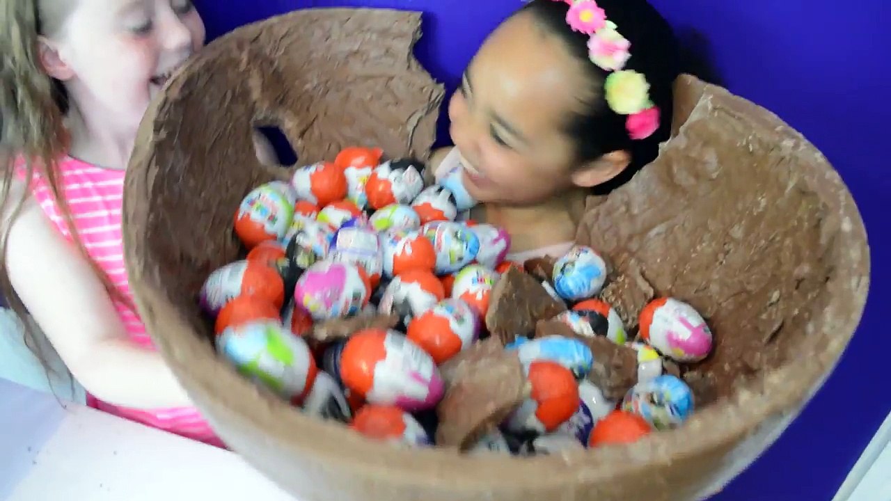 BASHING Giant Chocolate Kinder Surprise Egg Star Wars Palace Pets TMNT Toy Opening