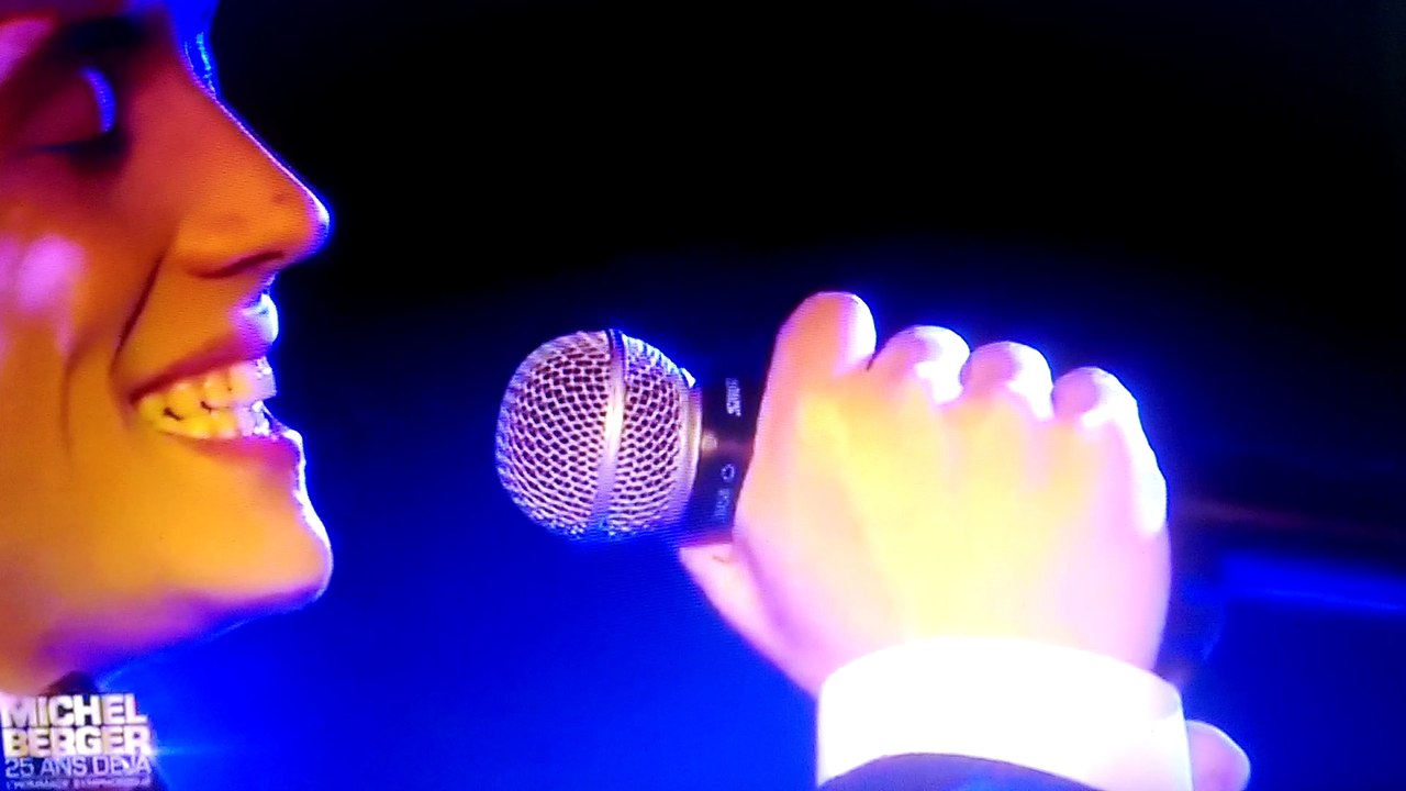 LOÏC NOTTET [THE WORLD IS STONE] VO "Le Monde Est Stone" By Michel Berger.