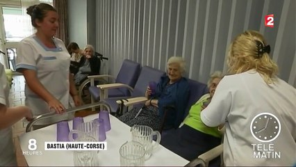 Canicule : il faut boire de l'eau avant d'avoir soif