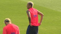 Neymar se despide de sus compañeros del FC Barcelona