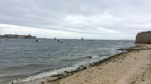 Le Skat, yacht de luxe, arrive à Lorient