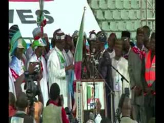 FLASH FRANCAIS 13H30 04 FEVRIER 2015