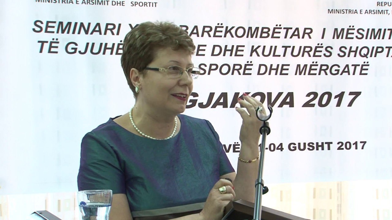 Dita e dytë e seminarit të Gjuhës Shqipe në Gjakovë - Lajme