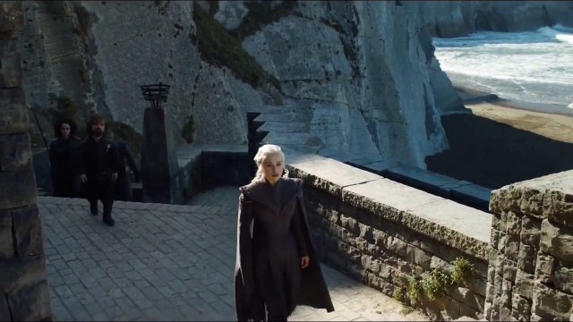 Game Of Thrones 7x01 Daenerys Arrives At Dragonstone