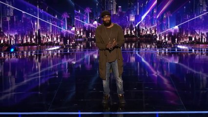 Magician Blows Simon's Mind on America's got Talent 2017