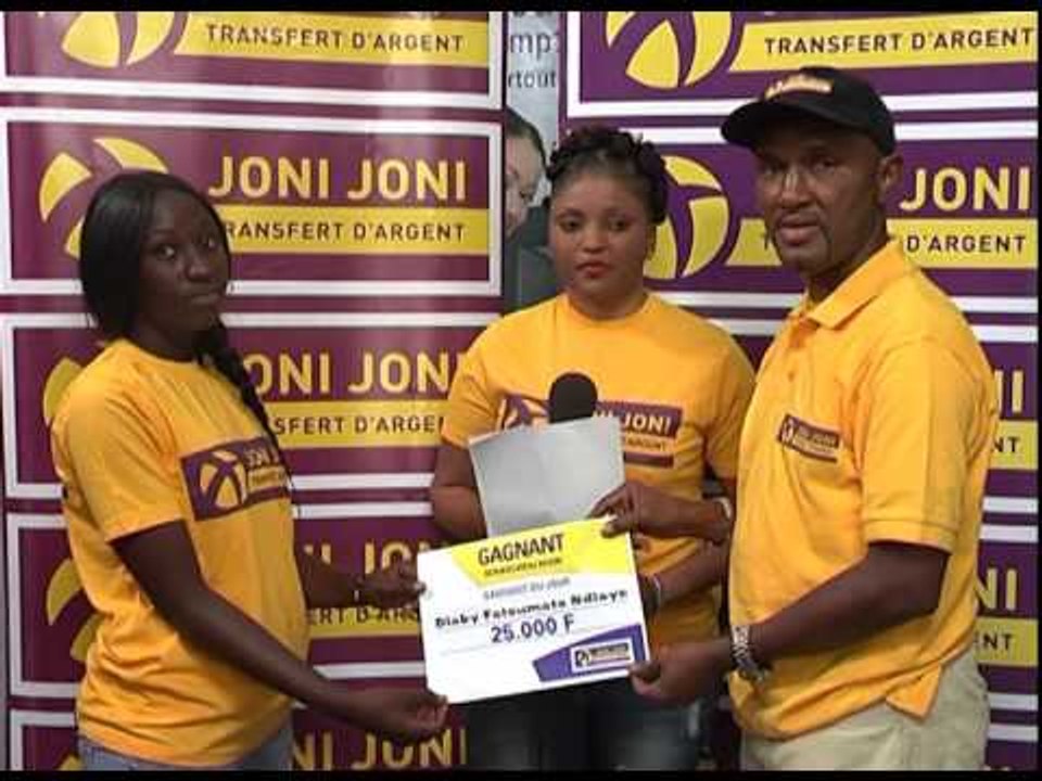 Joni Joni - Remise Gagnant Soukerou koor du 06 Juillet 2015