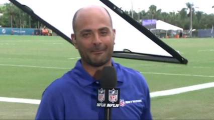 Mike Garafolo dodges falling broadcast equipment while reporting