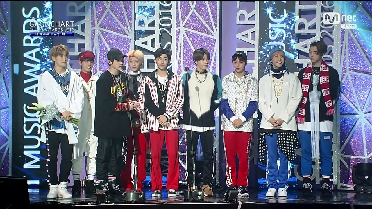 NCT 127 Rookie of the Year @ 6th Gaon Chart Music Awards 2016 20170222