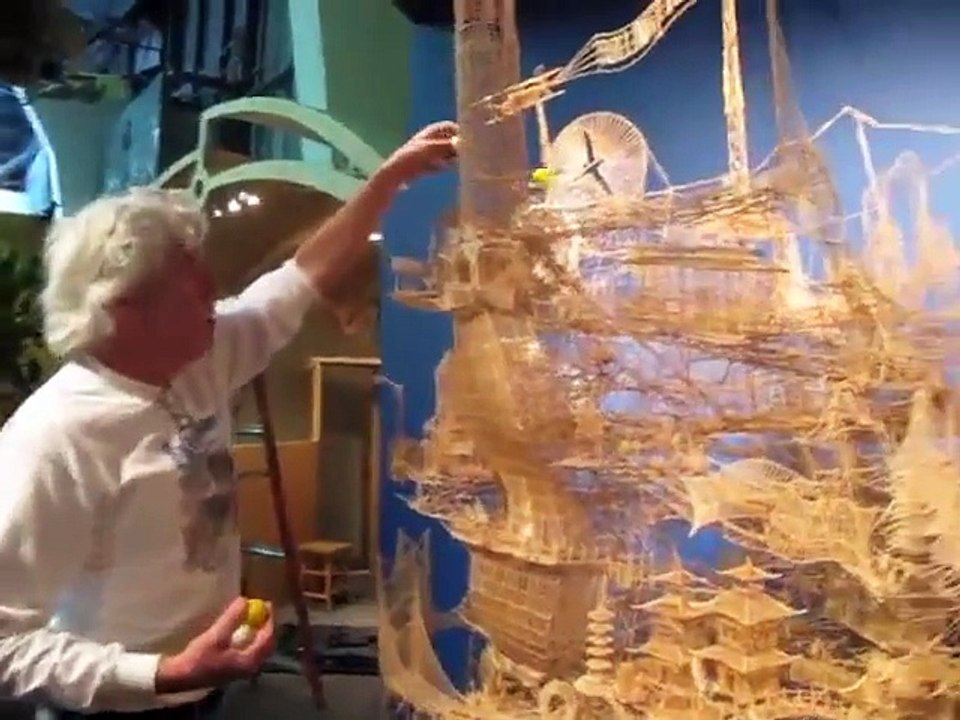 100 mil palitos de dente e 35 anos   Uma escultura incrível de São Francisco!