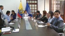 Canciller ecuatoriana condena sanciones a Venezuela por parte de EE.UU.
