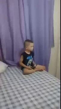 meu filho jogando jogo