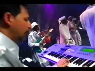 Brass Construction - Walking the line (Bataclan 2005)