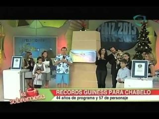 La Sobremesa. Recibe Chabelo doble premio Guiness por 44 años de programa y 57 de personaje