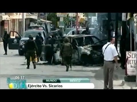 Sinaloa vive jornada violenta por enfrentamientos