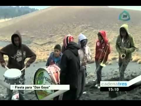 Pobladores de Santiago Xalitzintla le dieron una ofrenda a Don Goyo