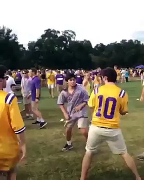 LSU Fan Fight