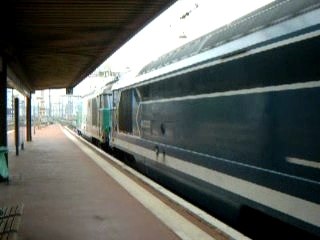 BB67000 ET TRAIN DE FRET LYON PART-DIEU