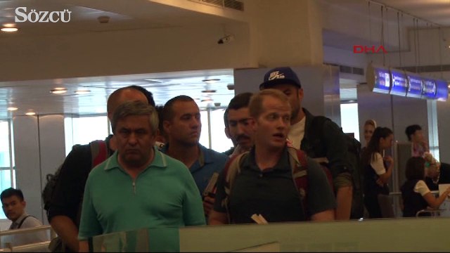 Burak Yılmaz İstanbul'a geldi