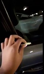 Eliane e Andreia Machado surpreendidas com bilhete no carro