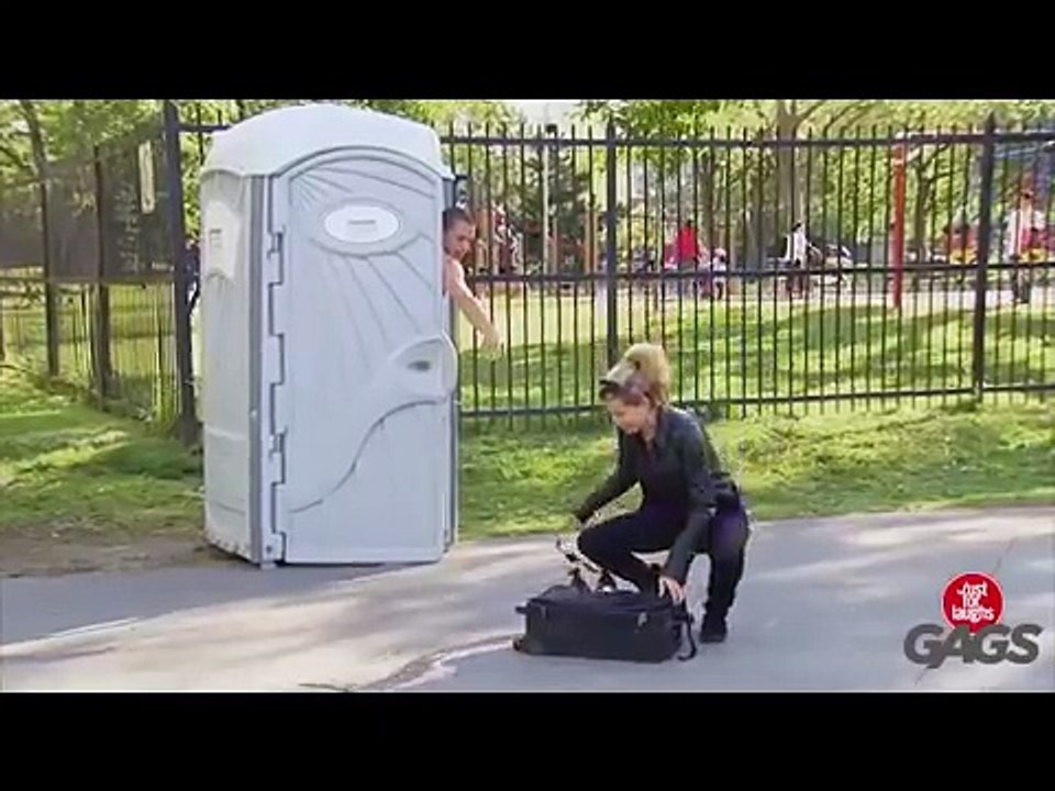 دوربین مخفی خنده دار تغییر جنسیت