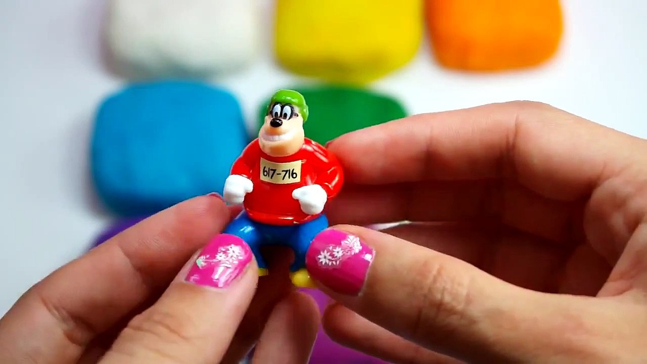 Surprise Eggs play doh peppa pig frozen