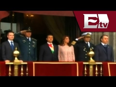 Fuerzas militares rinden honores en el Desfile Militar 2013 / Excélsior Informa