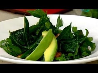 Cocinemos Juntos. Ensalada de quelites mixtos