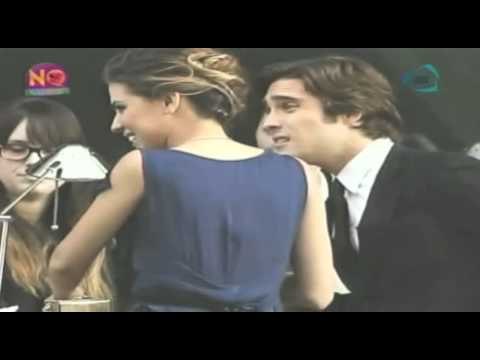 Niegan romance Diego Boneta y Michelle Salas / deny romance Diego Boneta and Michelle Salas
