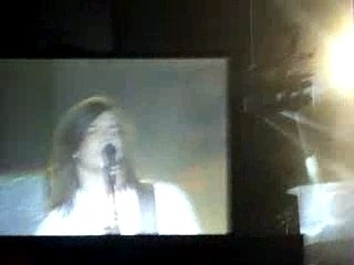 Tom qui chante 2
