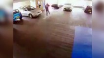 Karma instantáneo: paliza por intentar robar coche
