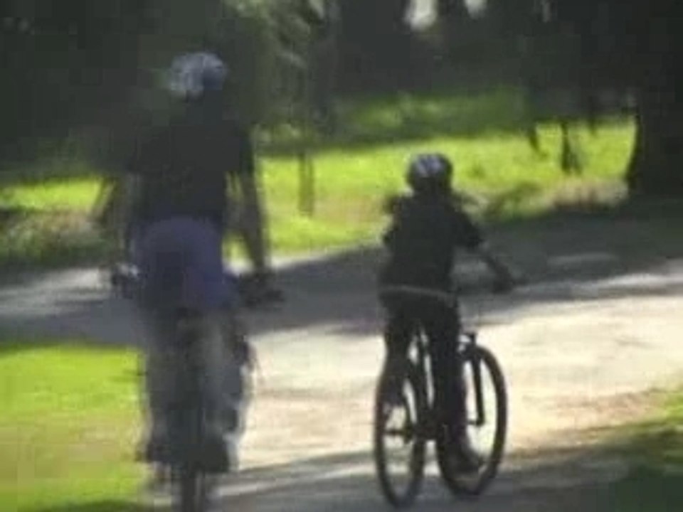 A bicyclette