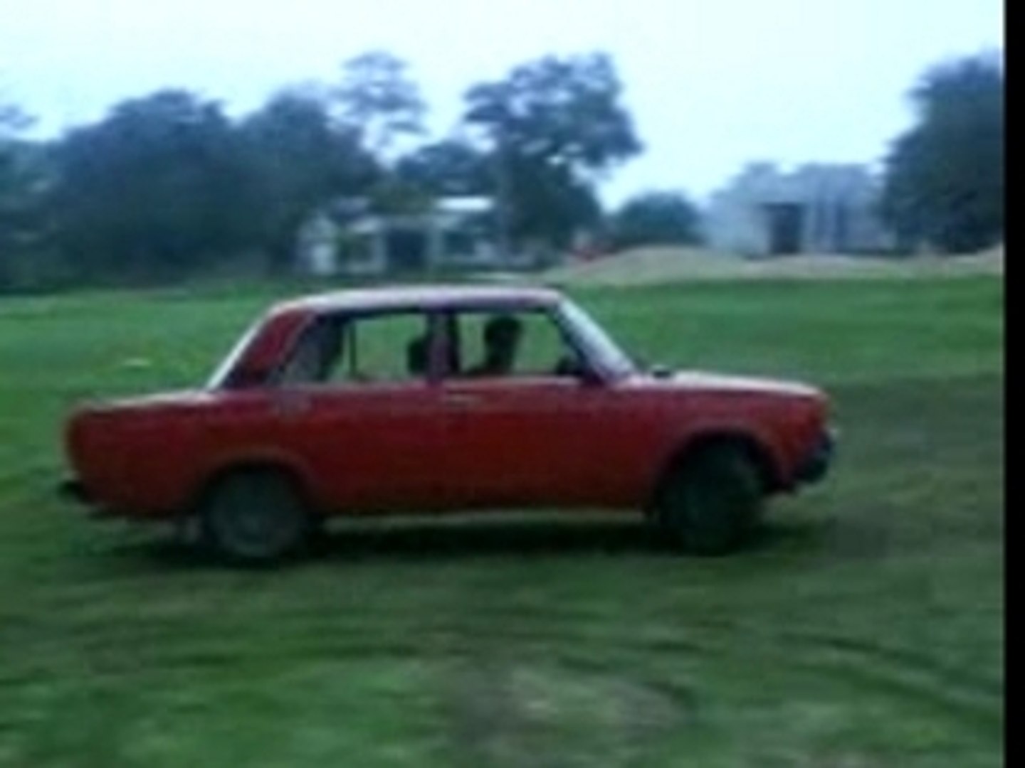 ⁣Lada raceing