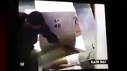 حرامي بالحرم المكي مادرى إلا و البحث يصيدونه _ واتس المملكة
