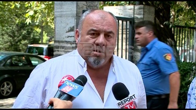 Ora News - Vrasja për një celular, Babai i autorit: Situata mes familjeve e nxehtë