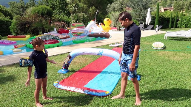 CHALLENGE TAPIS DE GLISSE - Glissades de fou sur Licorne, Ananas, Crotte, Glaces, etc...