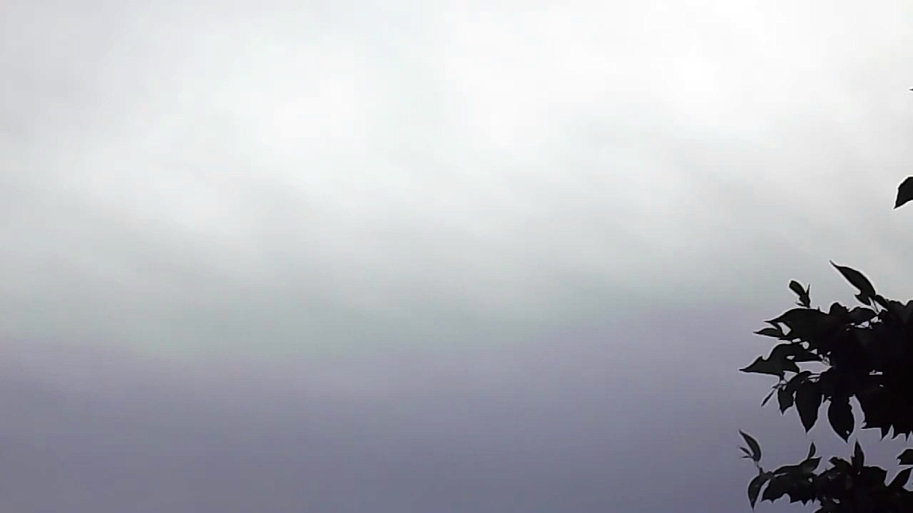 Air plane coming in for a landing in Washington D.C